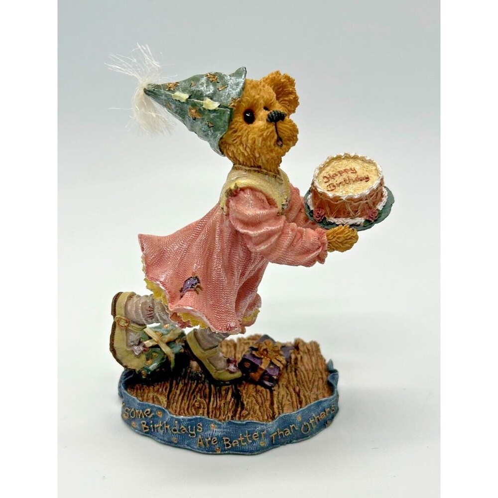 BOYDS BEARS Bearstone Howold Not Tellin LE#228362 Happy Birthday Girl Hat & Cake